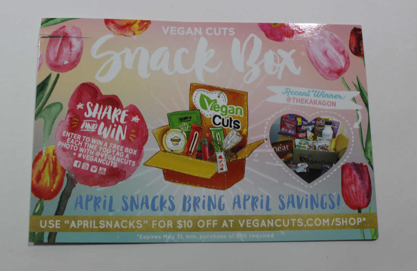 vegan-cuts-snack-april-2017-booklet-front