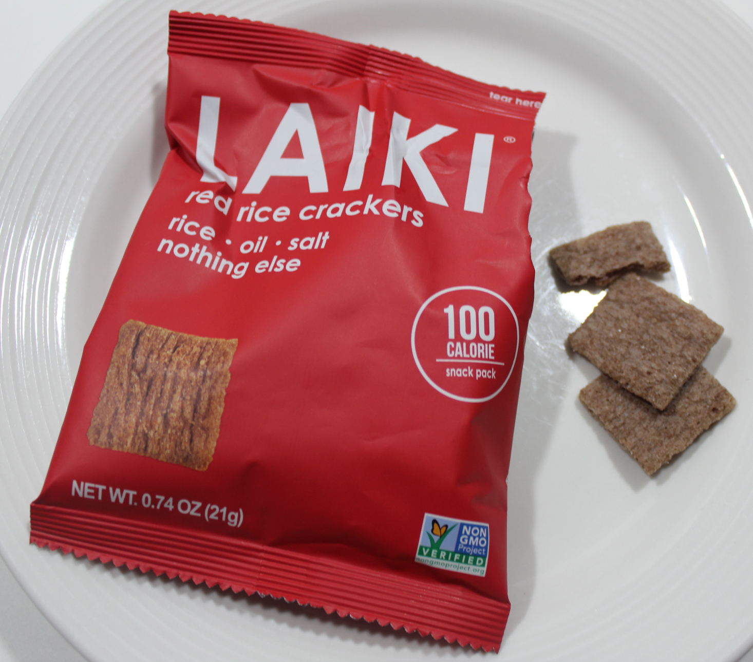 vegan-cuts-snack-april-2017-laiki