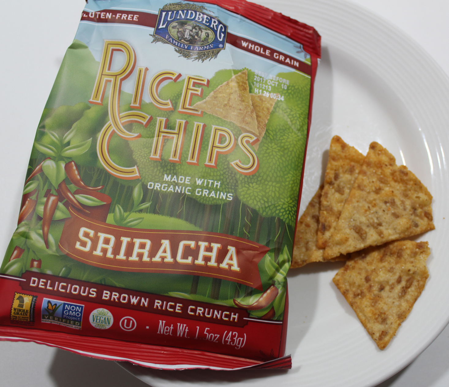 vegan-cuts-snack-april-2017-rice-chips