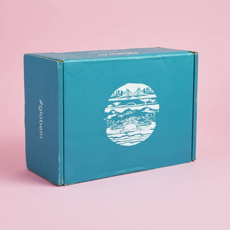 Check out my review of the GlobeIn Al Fresco Box!