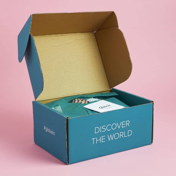 Check out my review of the GlobeIn Al Fresco Box!