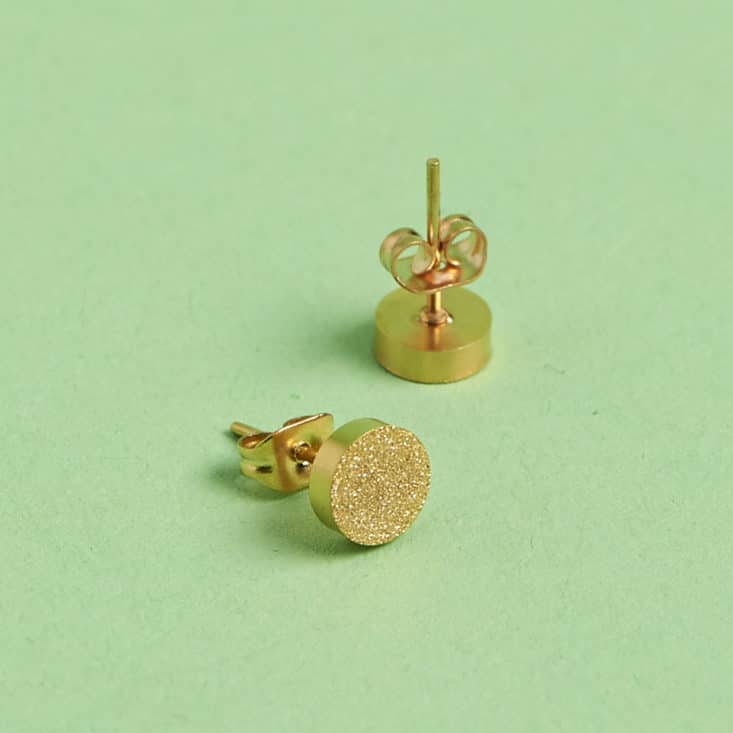 Check out my first review of jewelry subscription, Penny + Grace!