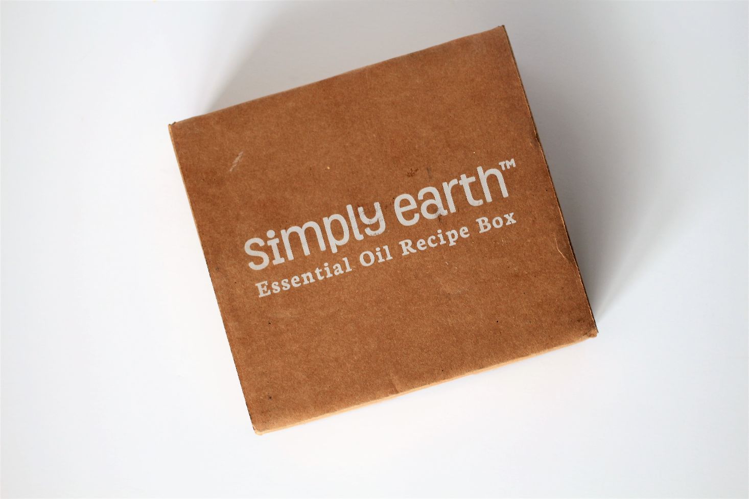 Simply Earth Subscription Box Review + Coupon – May 2017