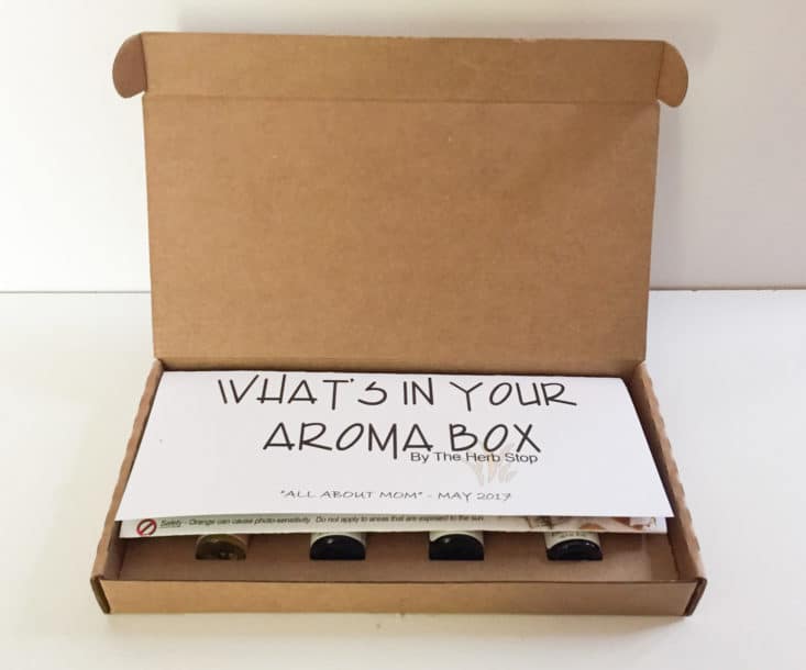 Aroma Box Essential Oils Subscription Box - May 2017