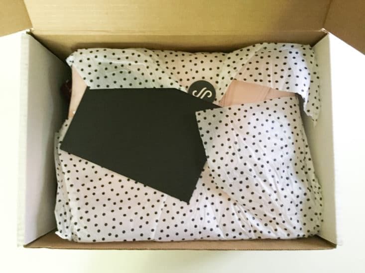 Stylogic Women's Clothing Subscription Box - May 2017