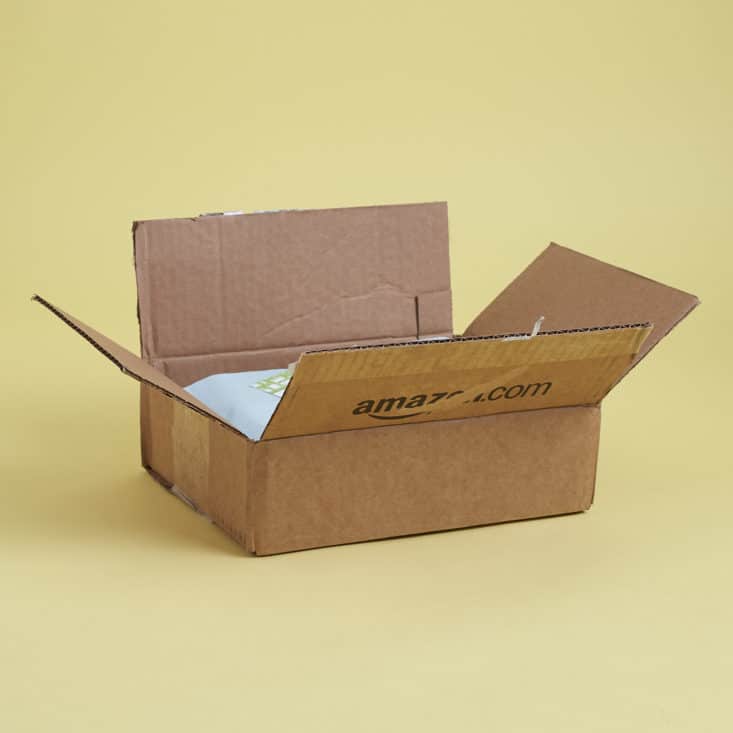 Check out what's inside the Amazon Children's Snack Box!