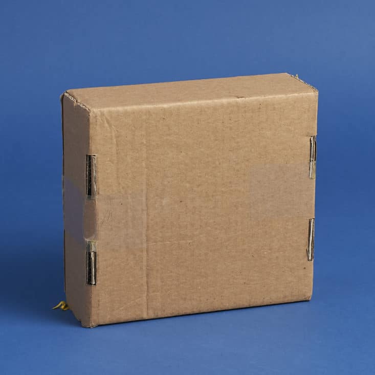 Check out my review of the June 2017 Kloverbox!