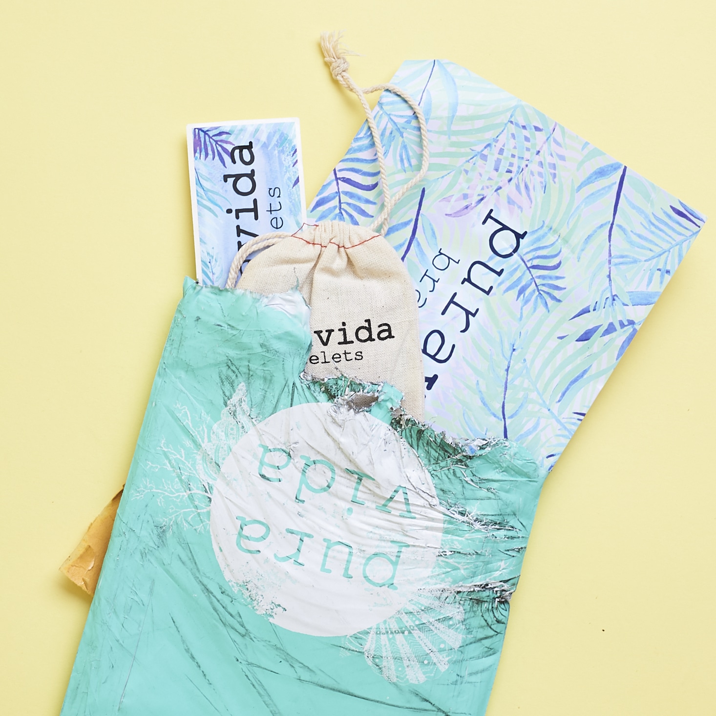 Pura Vida Bracelets Club Subscription Review – May 2017