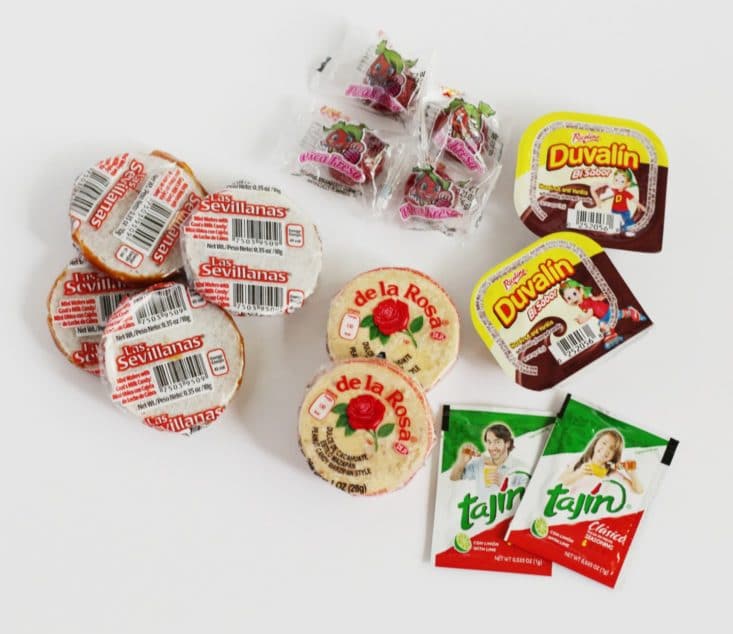 Check out my review of the June 2017 Universal Yums box!