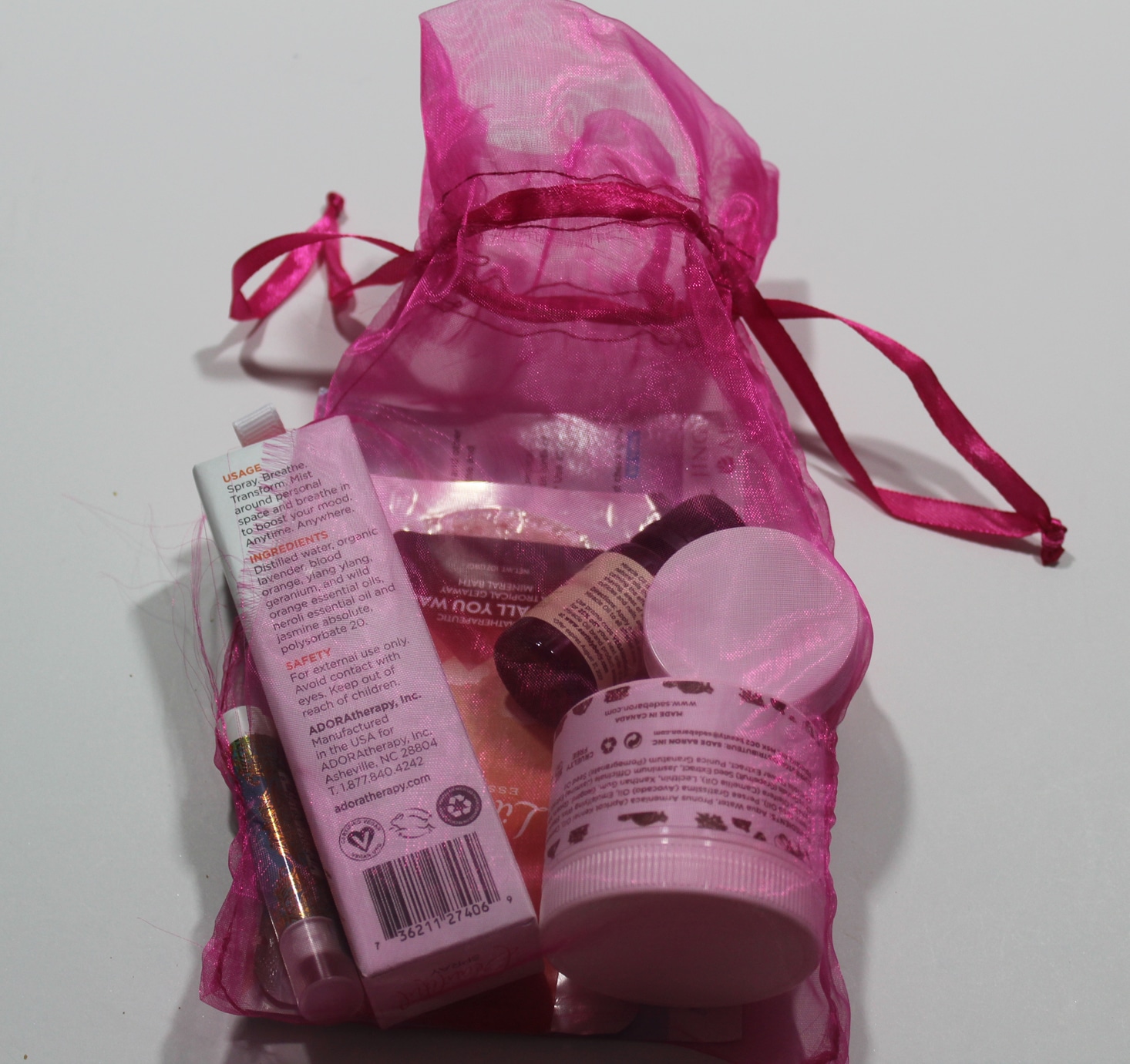 Vegan Cuts Beauty Subscription Box Review – June 2017