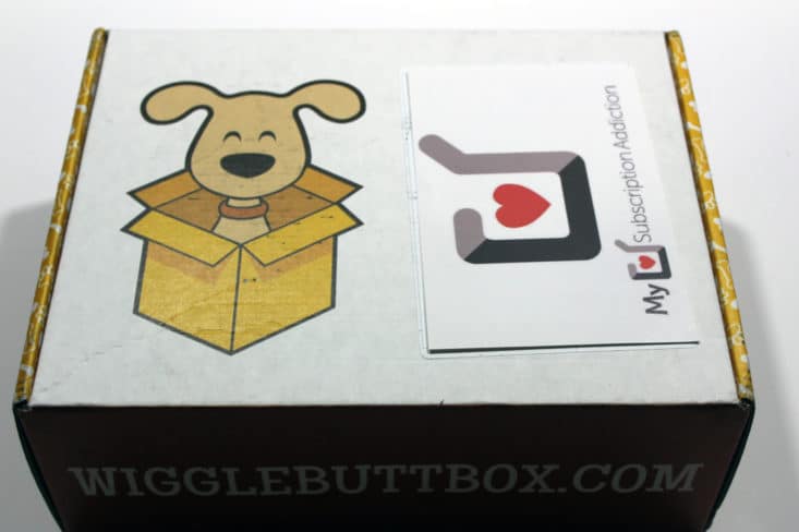 Wigglebutt Box June 2017 Dog Subscription Box