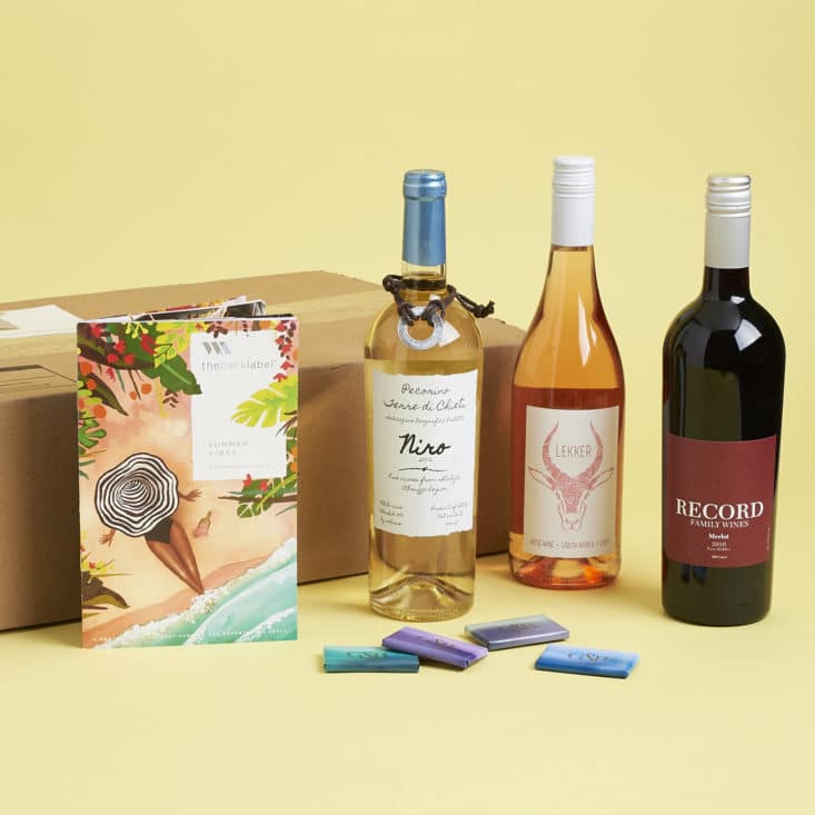 Check out my review of the June 2017 Wine Awesomeness box!