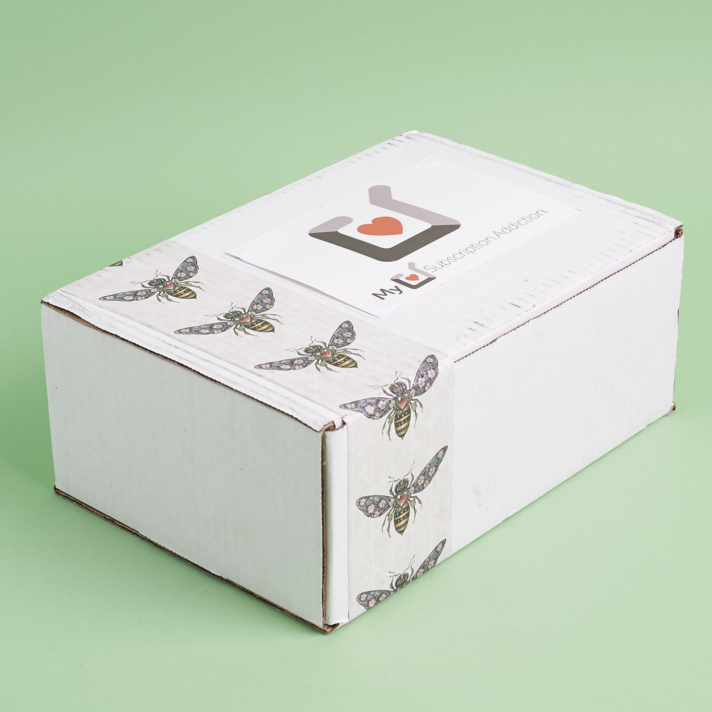 Heart + Honey Queen Bee Box Review + Coupon – July 2017 (NSFW)