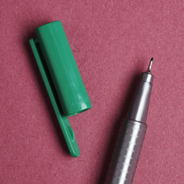 Read my review to see what art supplies I got in my latest SketchBox!