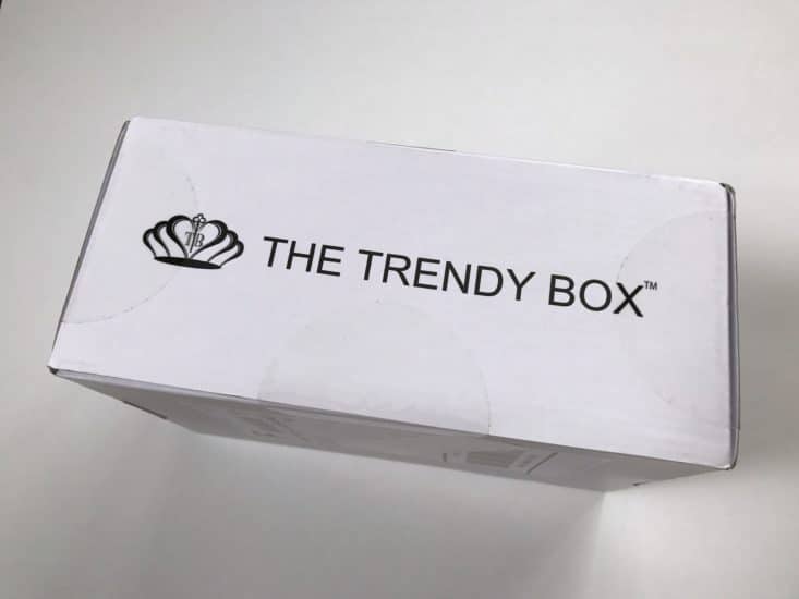 Trendy Box Fun in the Sun June 2017 Box