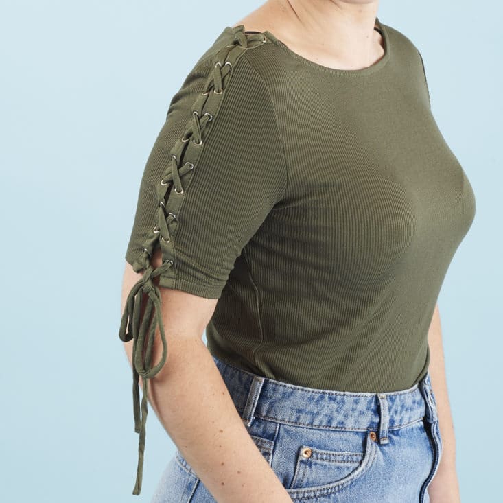 SO many summer fashion trends are on display in my latest Nordstrom Trunk Club review!