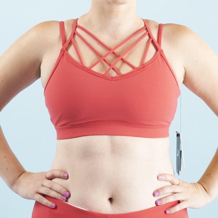 Check out the cute workout clothes in my August 2017 Wantable Fitness review!