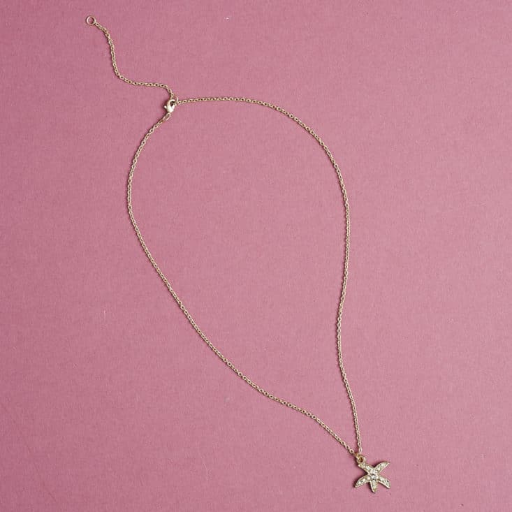 Check out my review of the jewelry I got in my June 2017 Bijoux Box subscription!