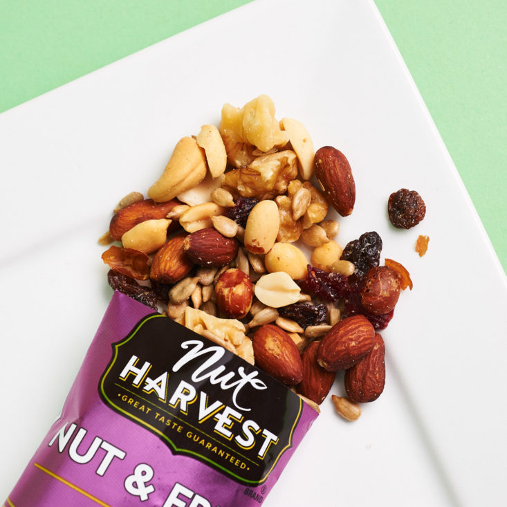 See what healthy, wholesome snacks are in the Amazon Snack Sample subscription box for August 2017!
