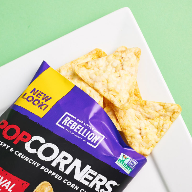 See what healthy, wholesome snacks are in the Amazon Snack Sample subscription box for August 2017!