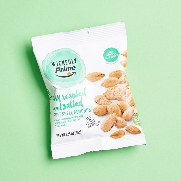 See what healthy, wholesome snacks are in the Amazon Snack Sample subscription box for August 2017!