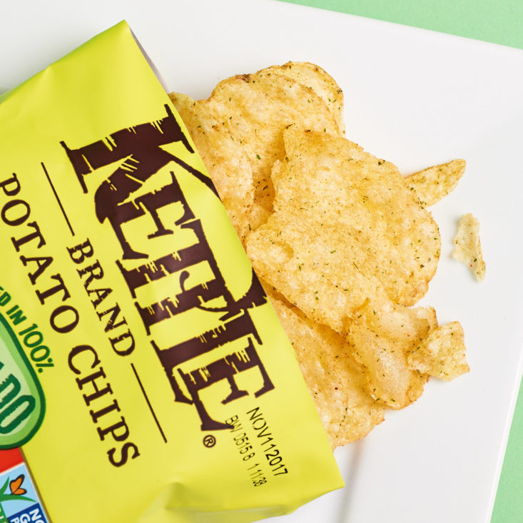 See what healthy, wholesome snacks are in the Amazon Snack Sample subscription box for August 2017!