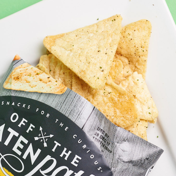 See what healthy, wholesome snacks are in the Amazon Snack Sample subscription box for August 2017!