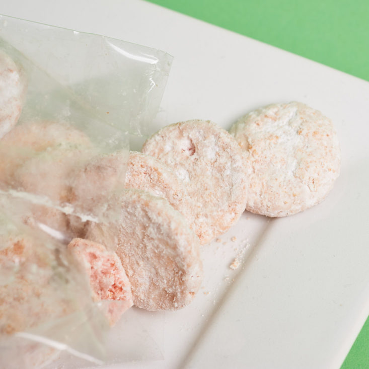 Brownies, whoopie pies, cookies - see all the sweets and desserts in our second August 2017 Amazon Surprise Sweets review!