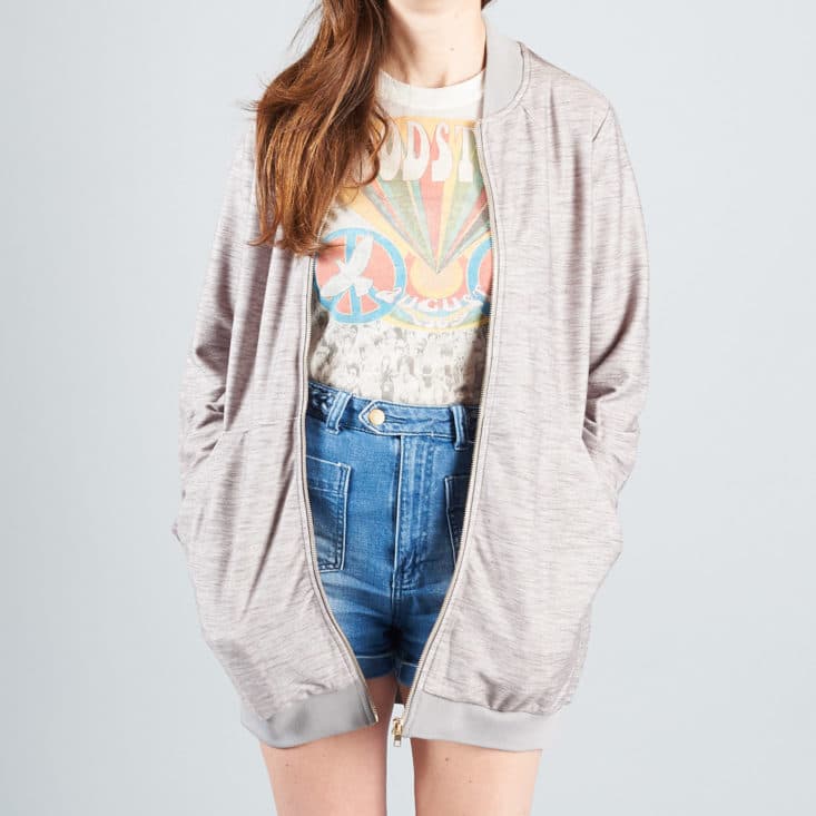 Just Fab August 2017 Women's Clothing and Accessories Subscription Box