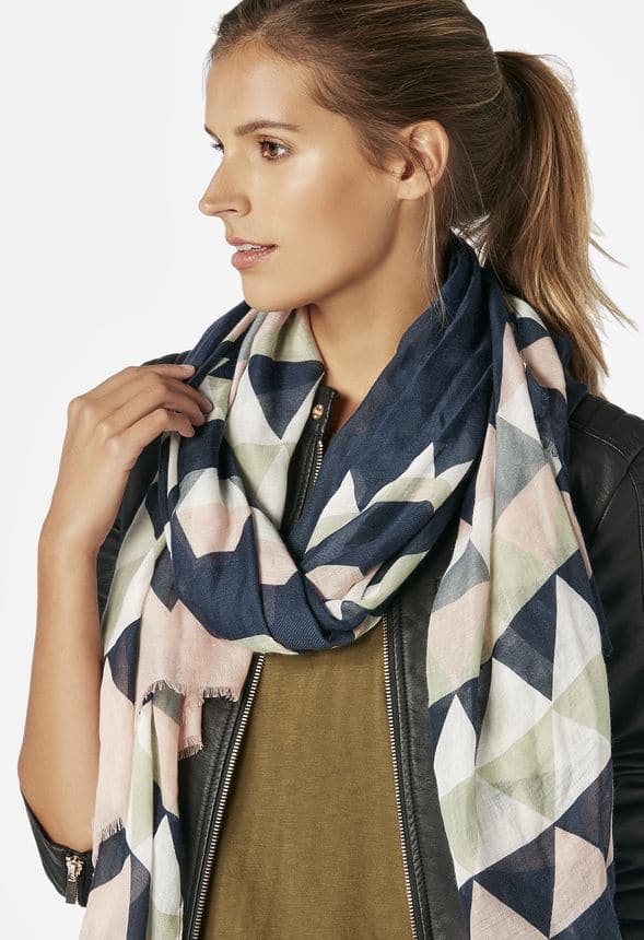 JustFab August 2017 Totally Triangular Scarf