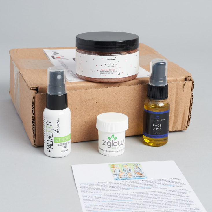 Check out the natural beauty and skincare products in the August 2017 Kloverbox!