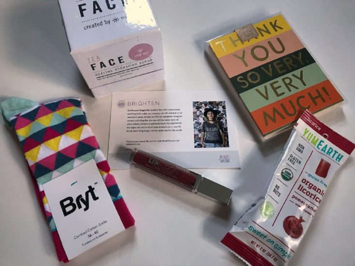 Mommy Mailbox Brighten August 2017 Mom Subscription Box