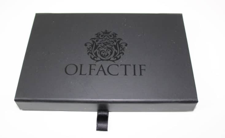 Olfactif August 2017 Perfume Subscription Box