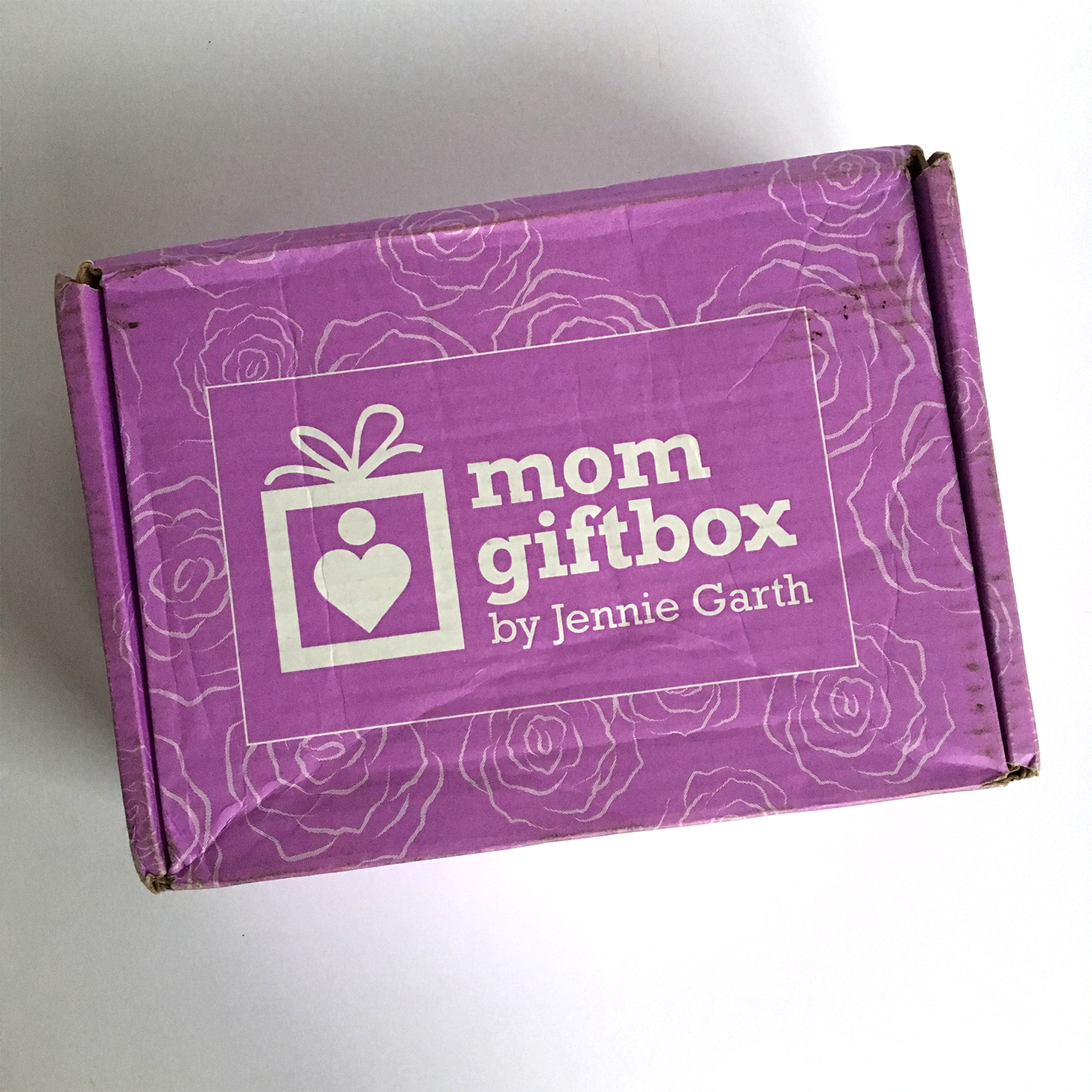 MomGiftBox by Jennie Garth Review + 50% Off Coupon – September 2017