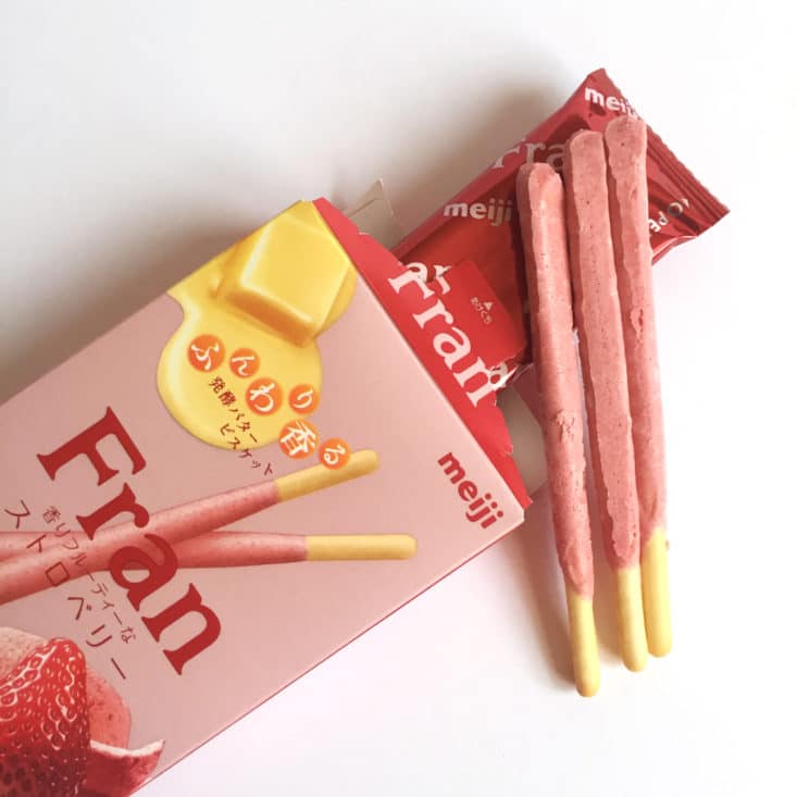 Skoshbox August 2017 Japanese Snack Subscription Box