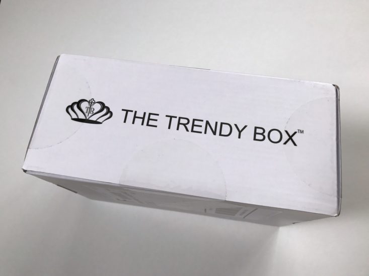 Trendy Box - Summer Love Affair - July 2017 Women's Jewelry Subscription Box