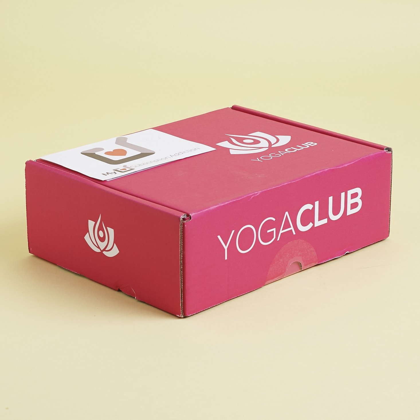 YogaClub Subscription Box Review + Coupon – August 2017