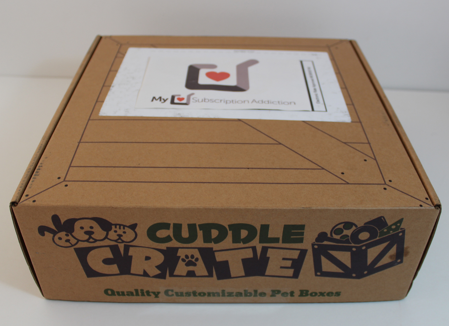 Cuddle Crate Cat Box Review + Coupon – September 2017