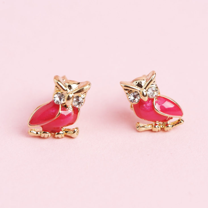 Check out the earrings in my Young at Heart Earfleek earring subscription for September 2017!