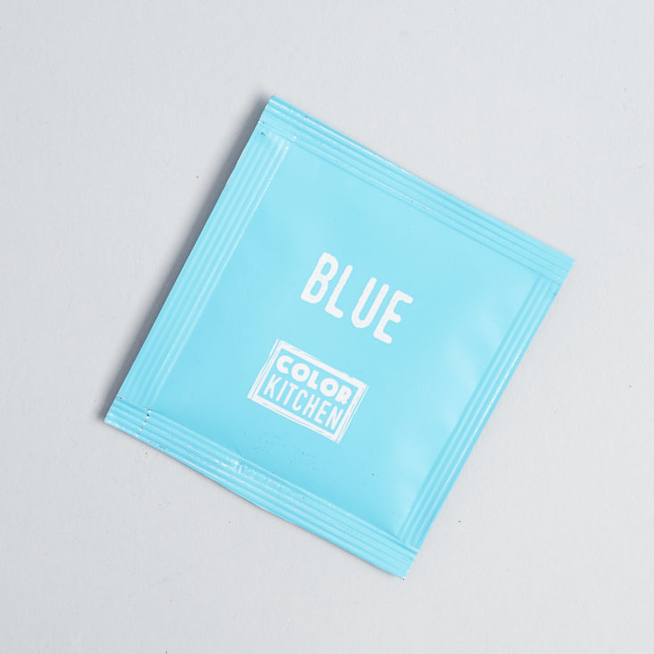 Foodstirs Little Monsters Cupcake Kit Review - Blue dye
