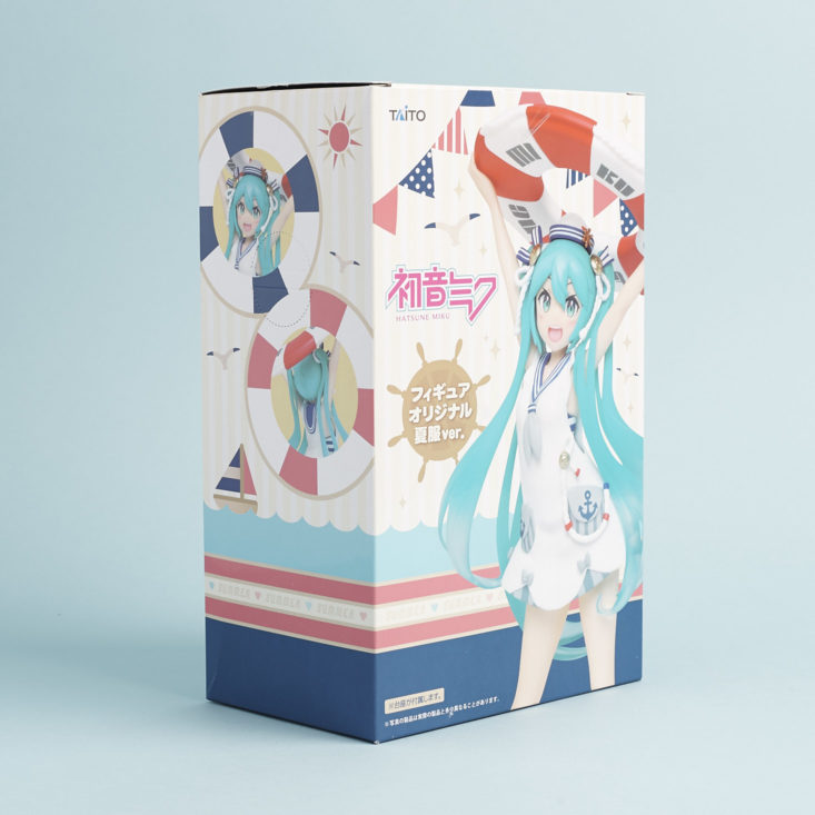 Check out the Japanese collectibles and snacks in the latest Nihon Box!