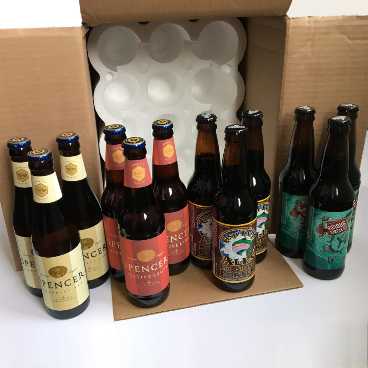 The Microbrewed Beer of the Month Club August 2017 - 0004