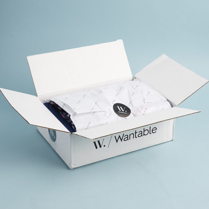See the cute workout and yoga clothes inside my latest Wantable Fitness subscription box!