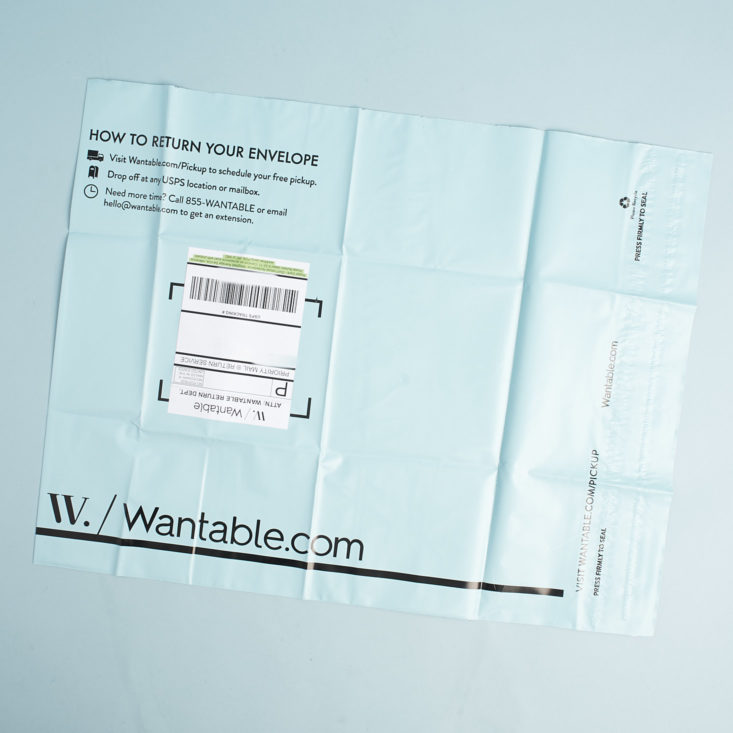 See the cute workout and yoga clothes inside my latest Wantable Fitness subscription box!