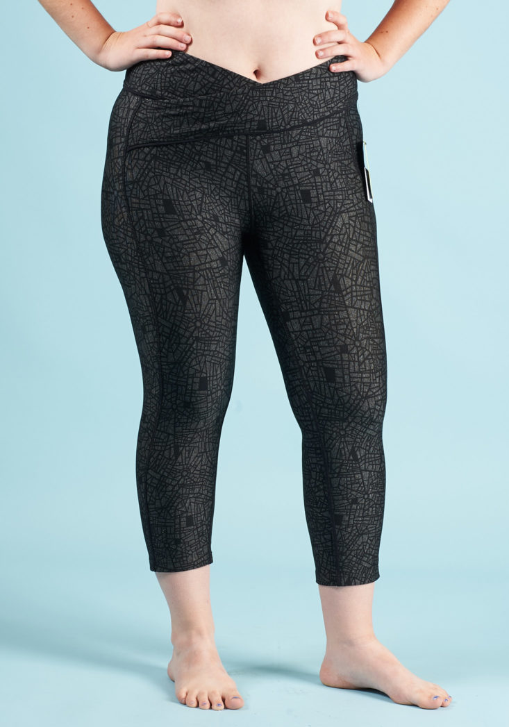 See the cute workout and yoga clothes inside my latest Wantable Fitness subscription box!