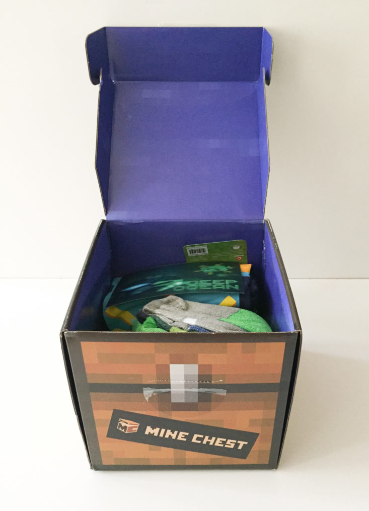 Mine Chest by Loot Crate - deep ocean - July/August 2017 Minecraft Subscription Box