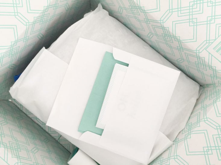 Stitch Fix September 2017 Women's Plus Clothing Subscription Box