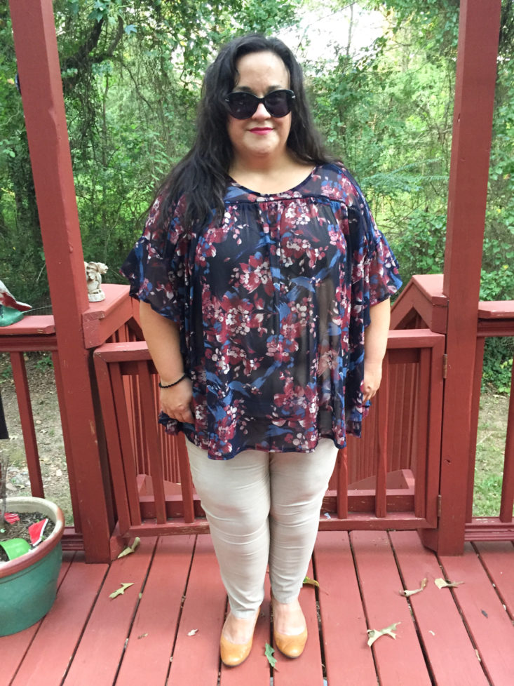 Trunk Club August 2017 Women's Plus Size Subscription Box