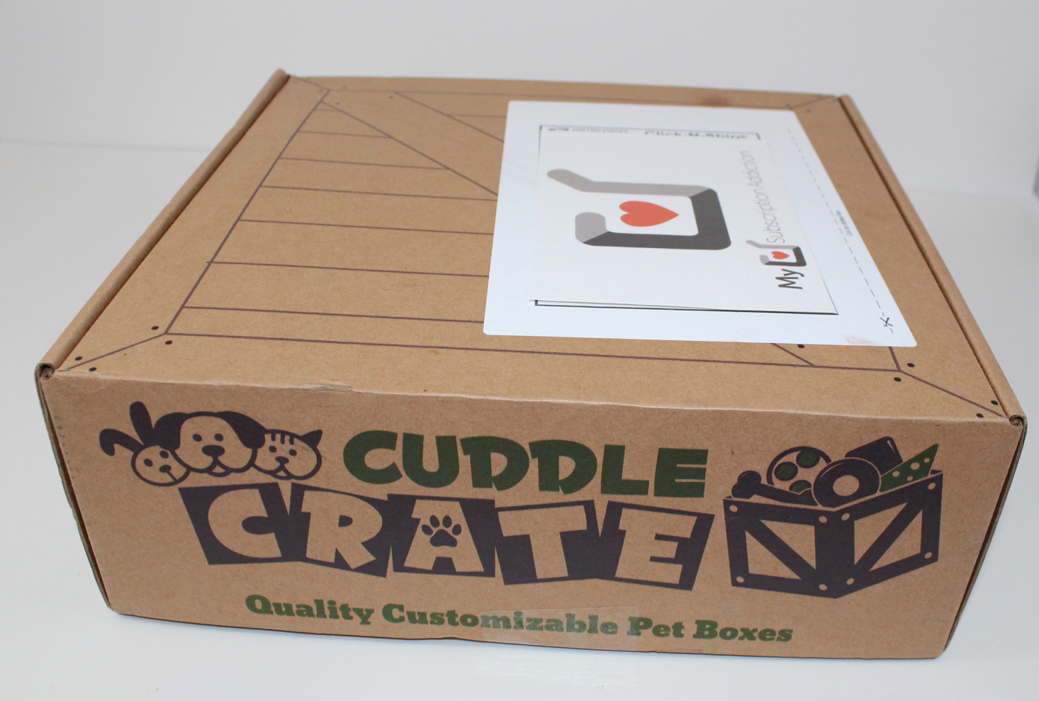 Cuddle Crate Cat Box Review + Coupon – October 2017