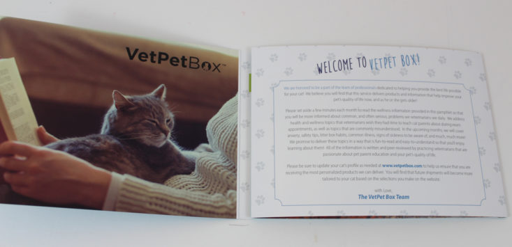 Check out the cat supplies in the latest VetPet subscription box for cats!